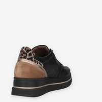 Sneakers Donna Nero Giardini I617360D-100 in Pelle Nera con Dettagli Animalier