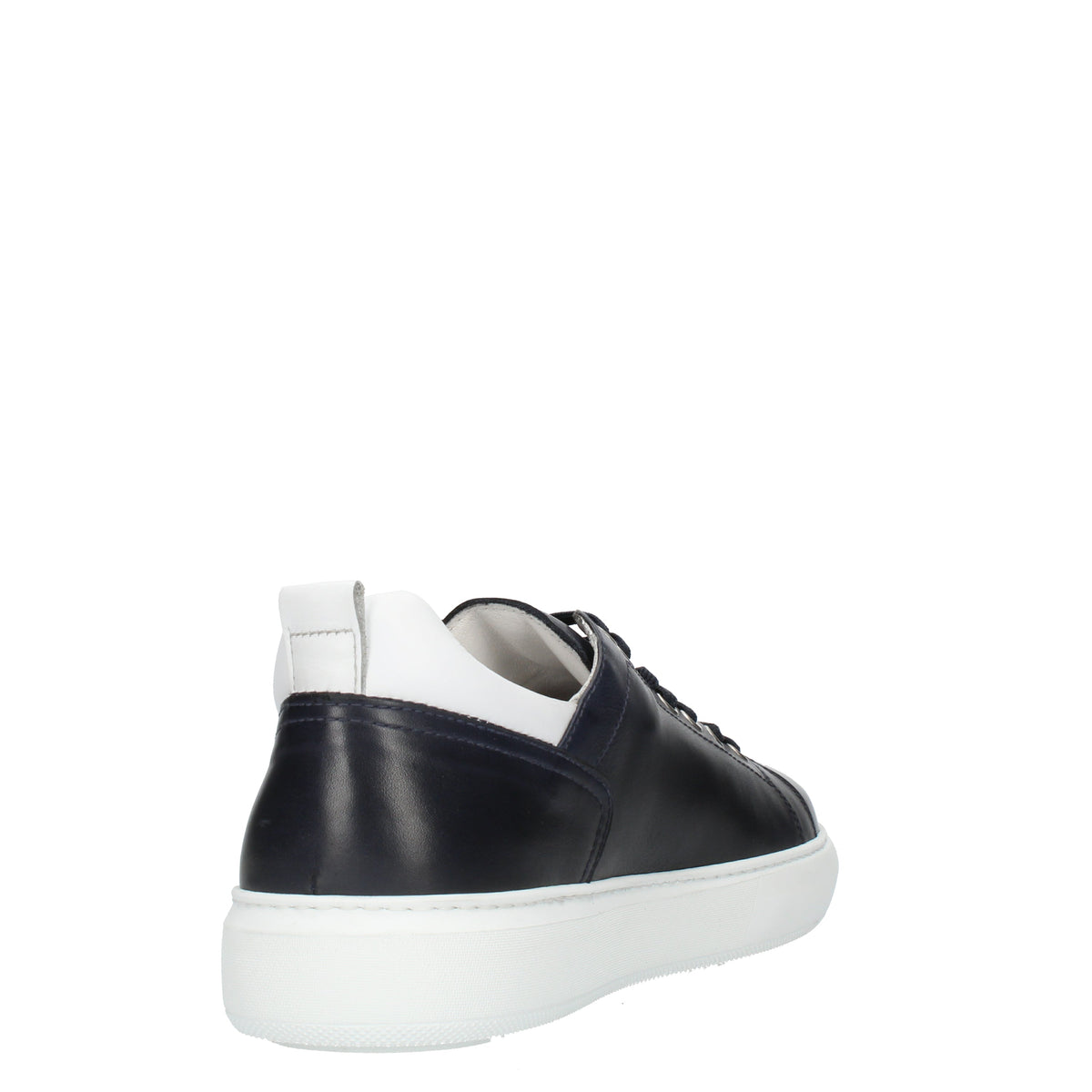 Sneakers da uomo con lacci