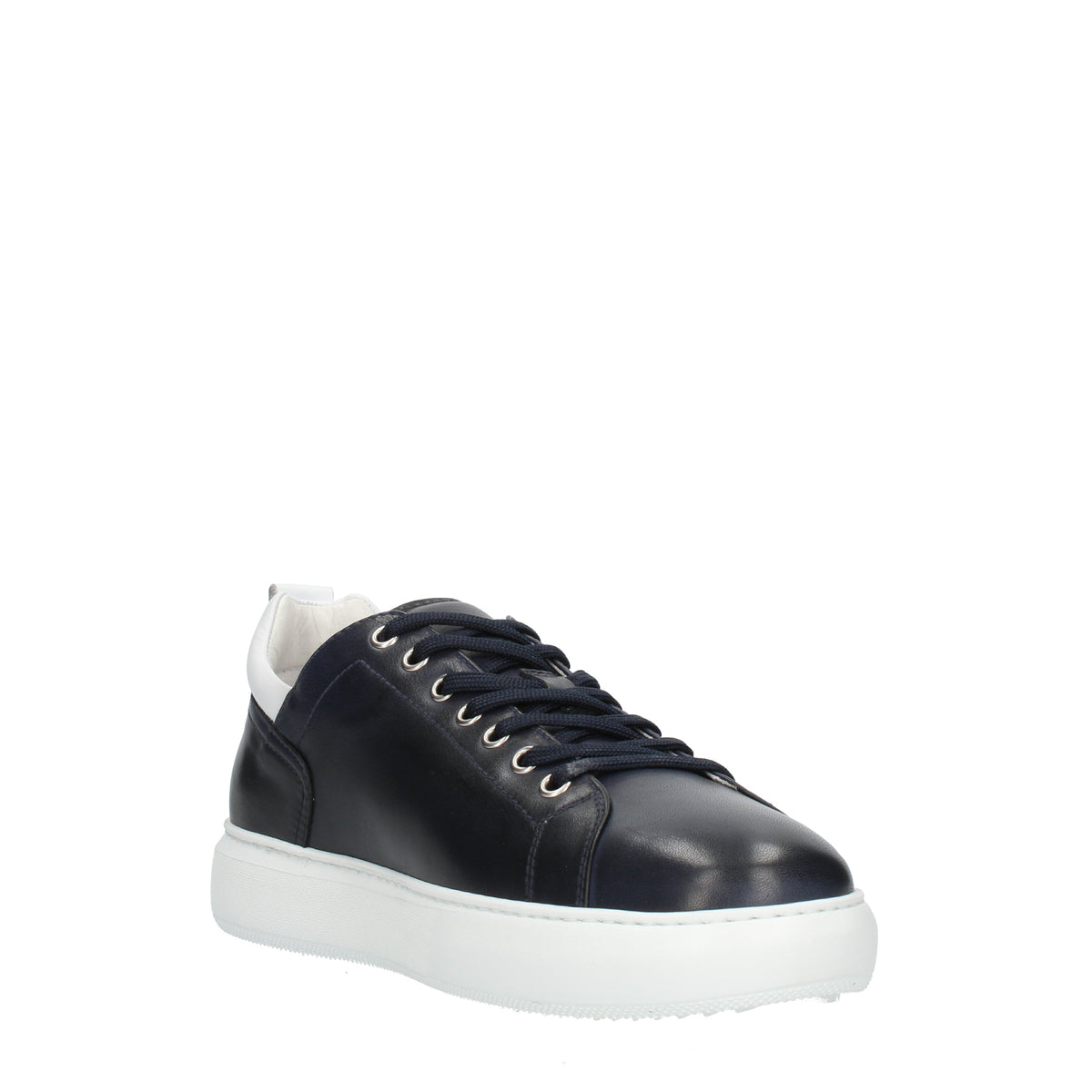 Sneakers da uomo con lacci