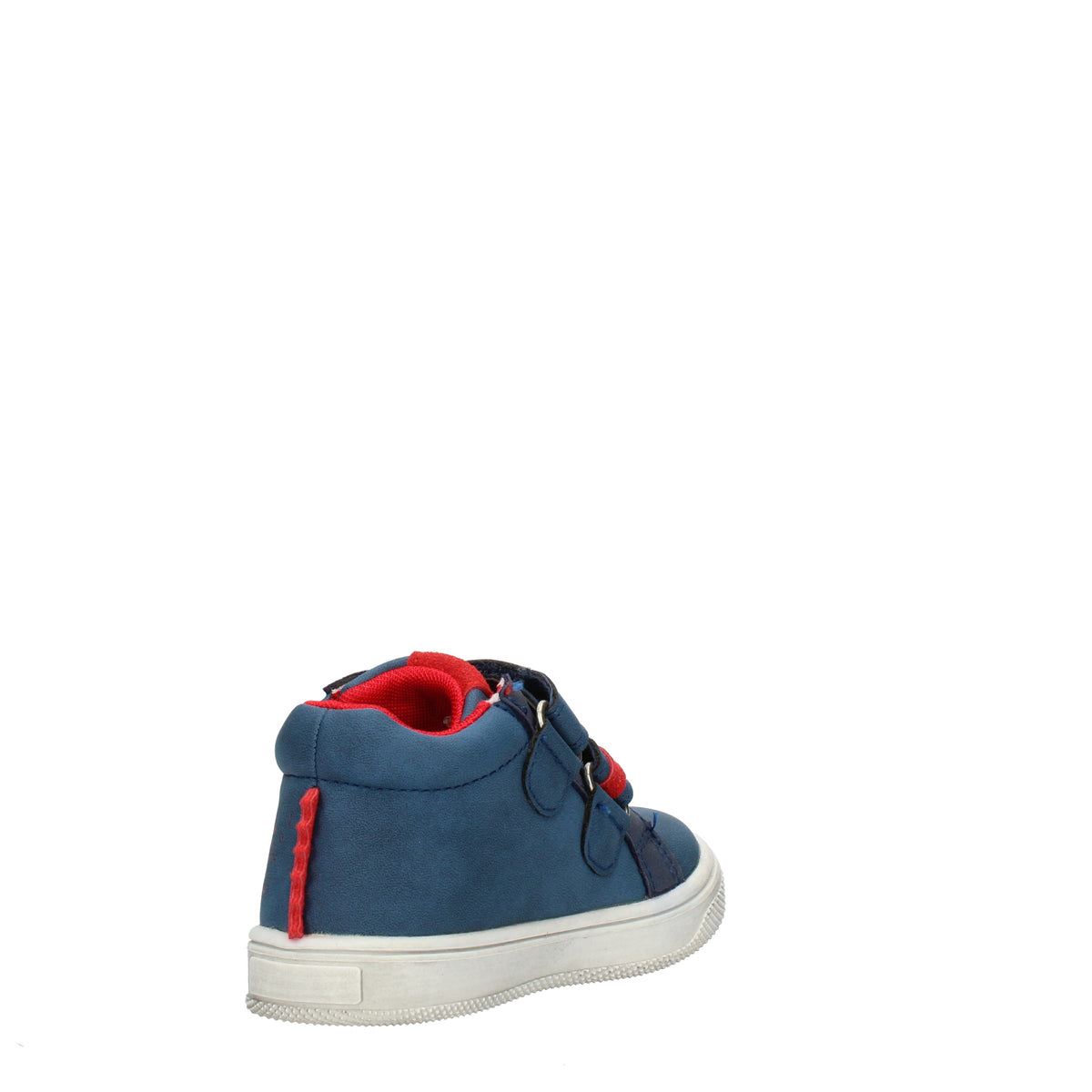 Sneakers con strappi
