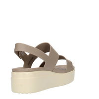 Crocs Brooklyn Low Wedge W