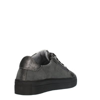 Gaelle Sneakers con borchiette