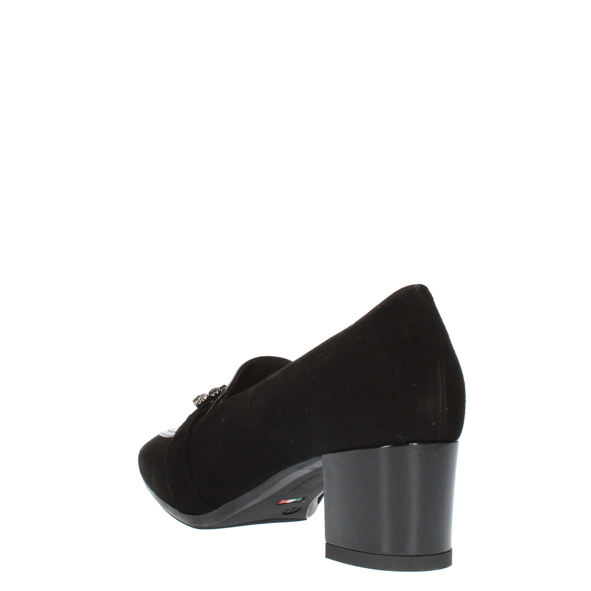 Dècolletè donna con pietre
