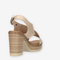 Xti Tentantions Sandali beige con tacco