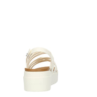 Crocs Brooklyn strappy lowwdgw sandali con zeppa