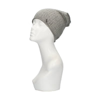 Cappello con borchiette