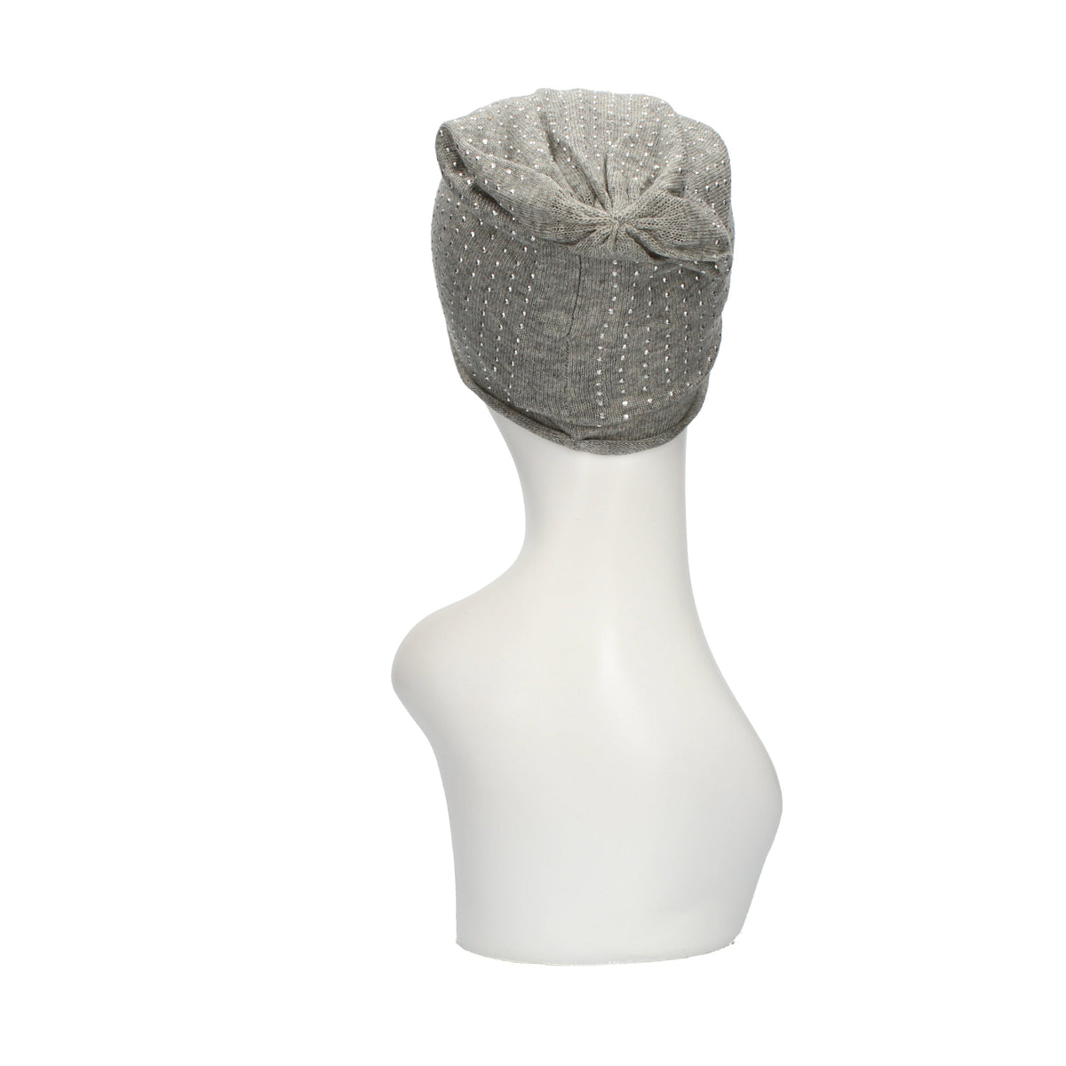 Cappello con borchiette