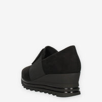 Comart Slip on da donna nere in camoscio con strass