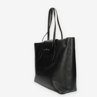 John Richmond Shopping nera
