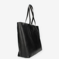 John Richmond Shopping nera
