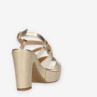 Clia Walk Sandali platino con tacco