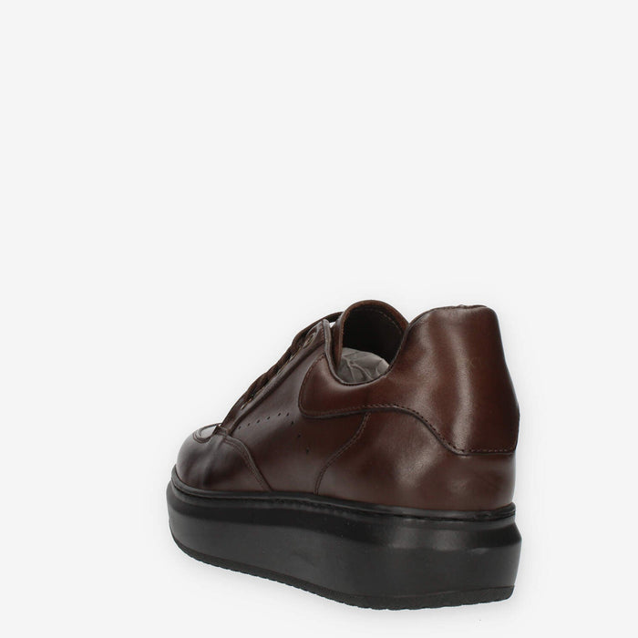 Exton Sneakers da uomo marroni