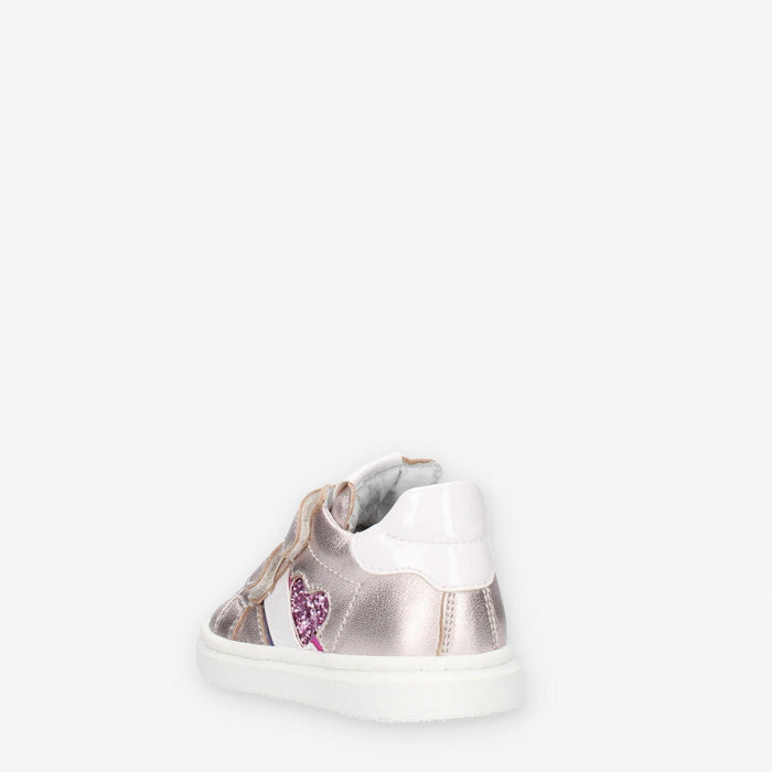 Nero giardini Sneakers rosa laminate con cuoricino glitterato