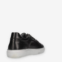 Nero Giardini Sneakers nere da uomo con fondo grigio