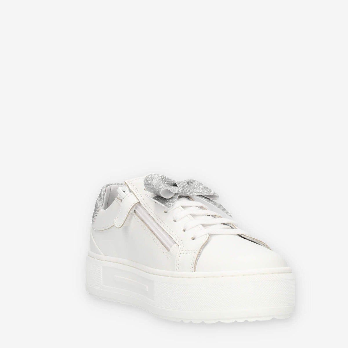 Nero giardini Sneakers basse bianche e argento con fiocco glitterato