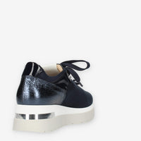 Comart Sneakers blu da donna con applicazioni in tinta