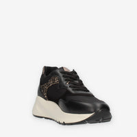 Nero Giardini Sneakers nere con strass