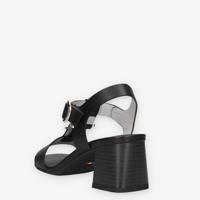 Nero Giardini E615870D-100 Sandali neri da donna
