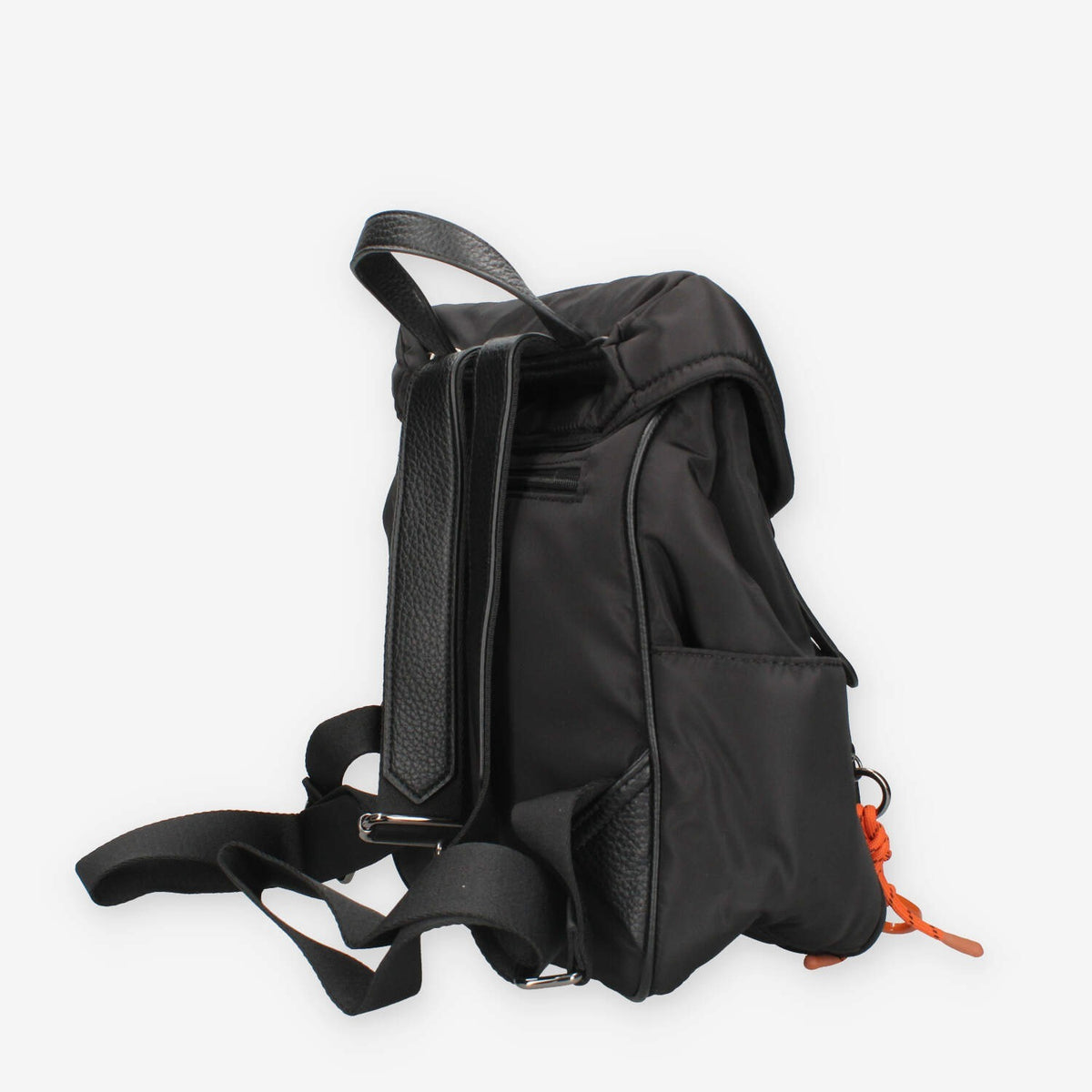 Zaino Nero in Nylon - Modello 183453-BLACK di Refresh