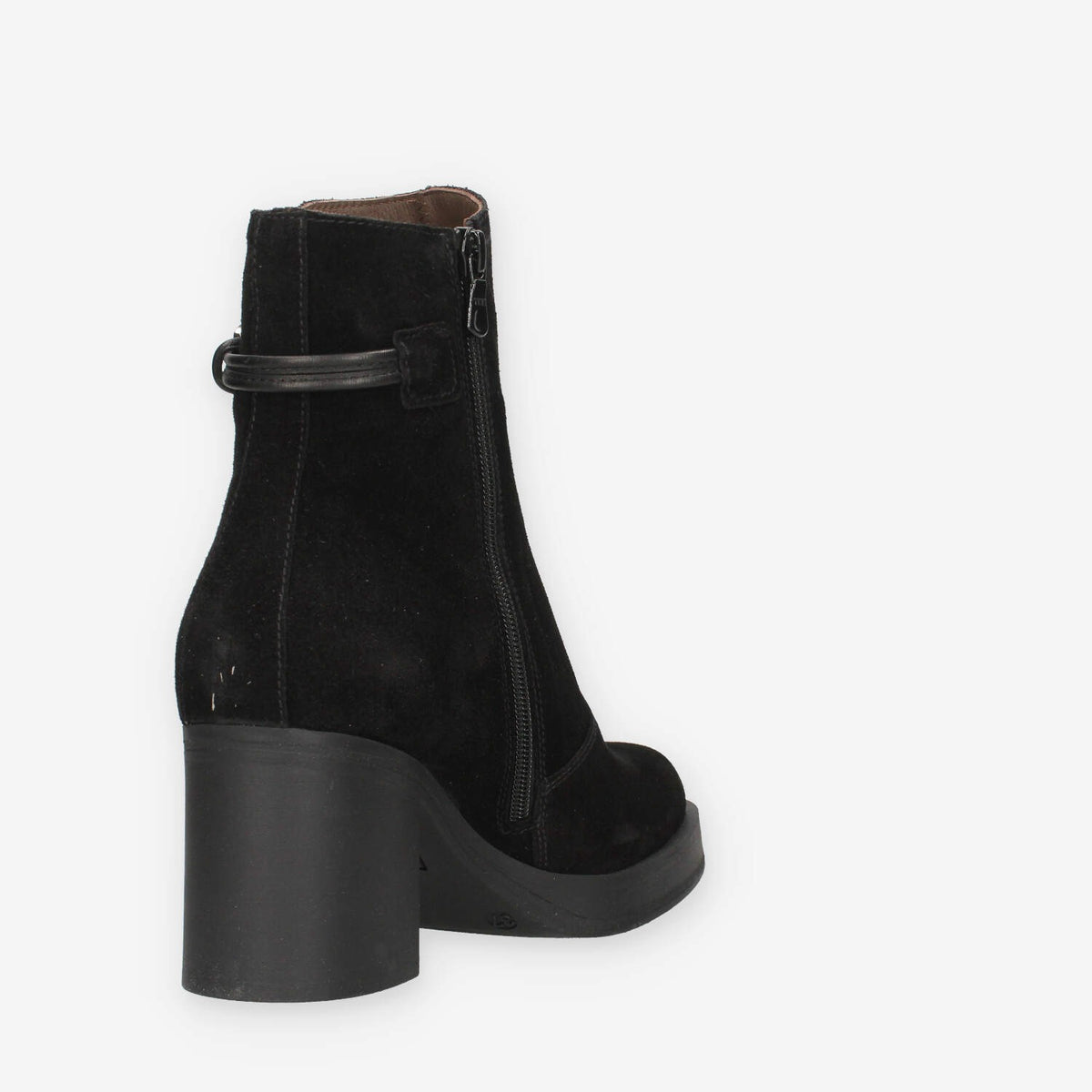 Stivaletti in Pelle Scamosciata Nero Giardini - Eleganza e Comfort