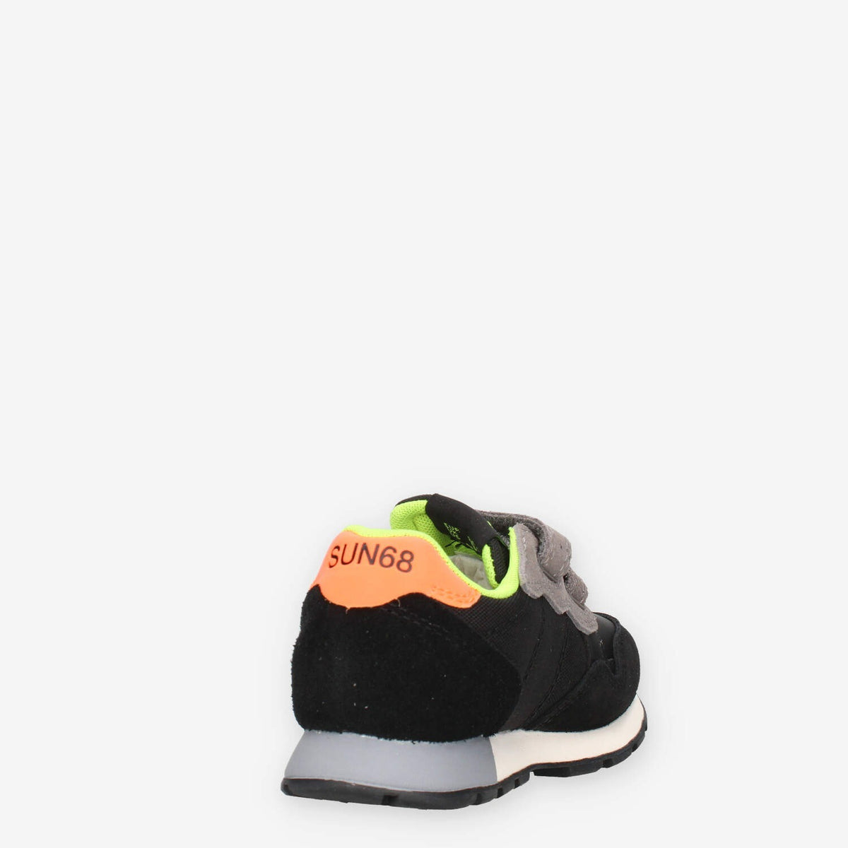 BOY'S JAKI FLUO (BABY) - Eleganza e Comfort per i Più Piccoli