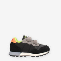 BOY'S JAKI FLUO (BABY) - Eleganza e Comfort per i Più Piccoli
