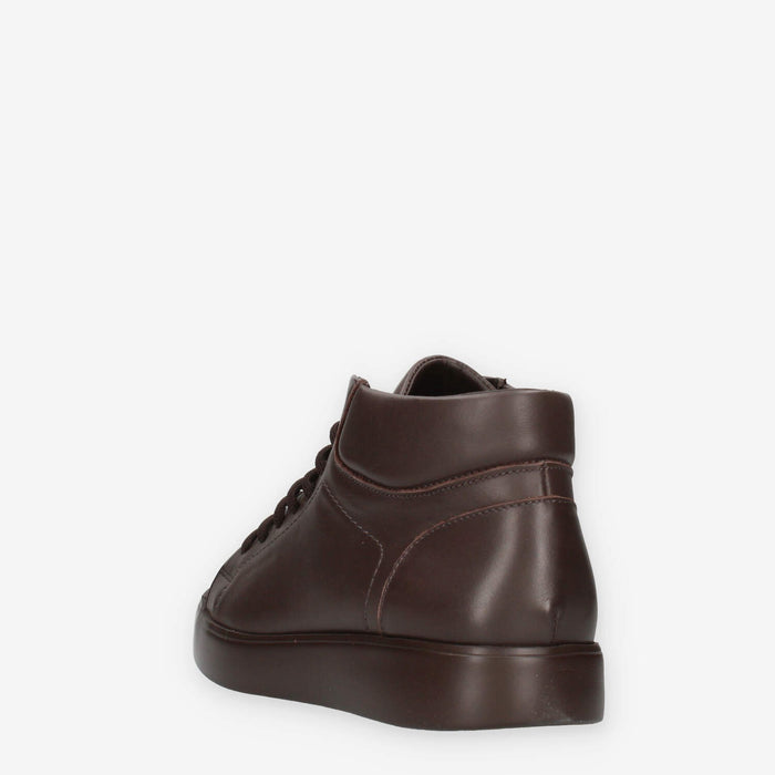Sneakers Alte in Pelle Marrone - Frau
