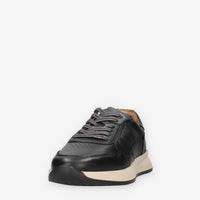 Sneakers in Pelle Nera Ambitious - Eleganza e Comfort