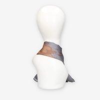 Foulard in Seta Alviero Martini Prima Classe - Eleganza senza Tempo