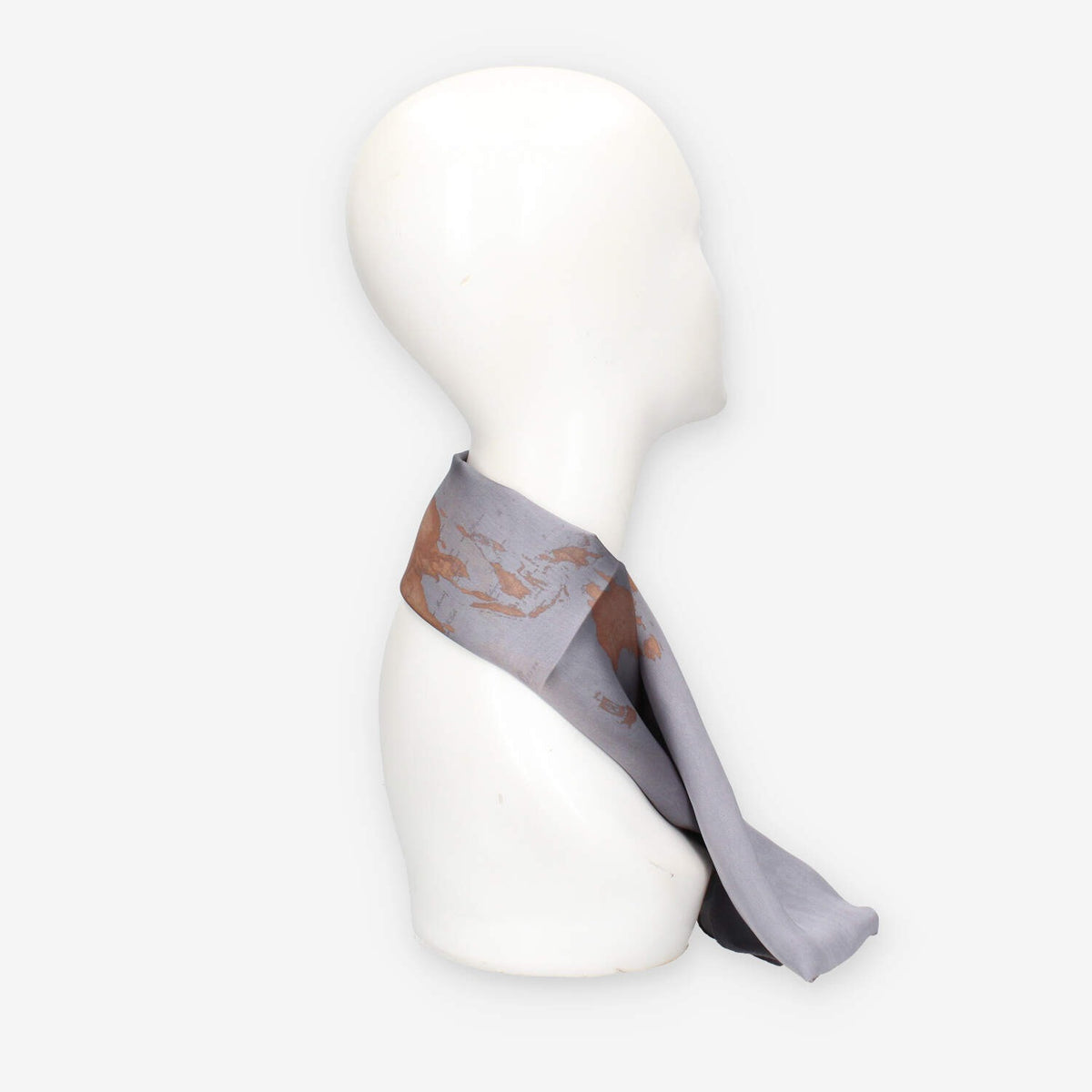 Foulard in Seta Alviero Martini Prima Classe - Eleganza senza Tempo