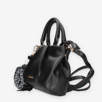 Borsa a Mano Vivienne nera con Charm Decorativo