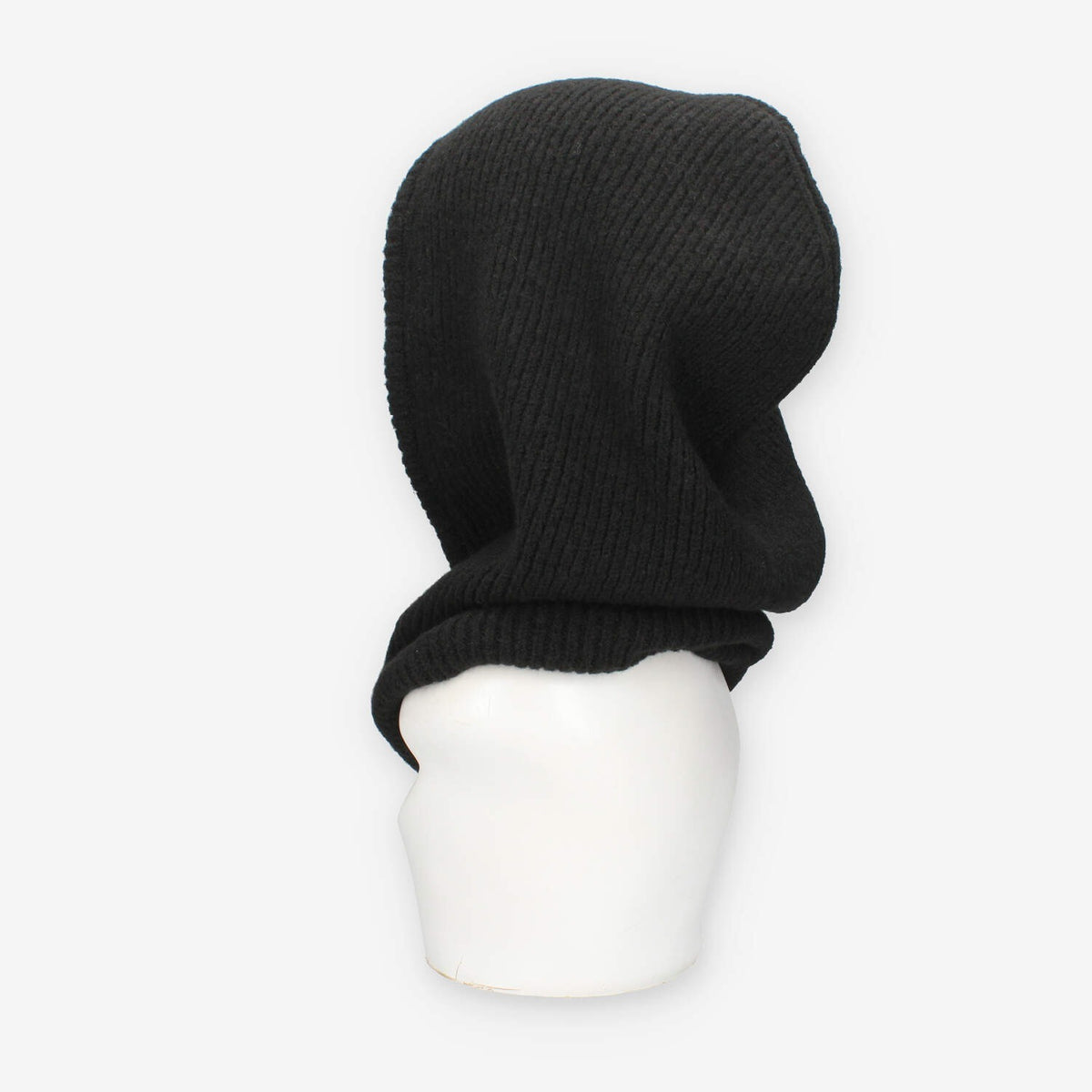 Cappuccio in maglia di misto lana nero – Vivienne