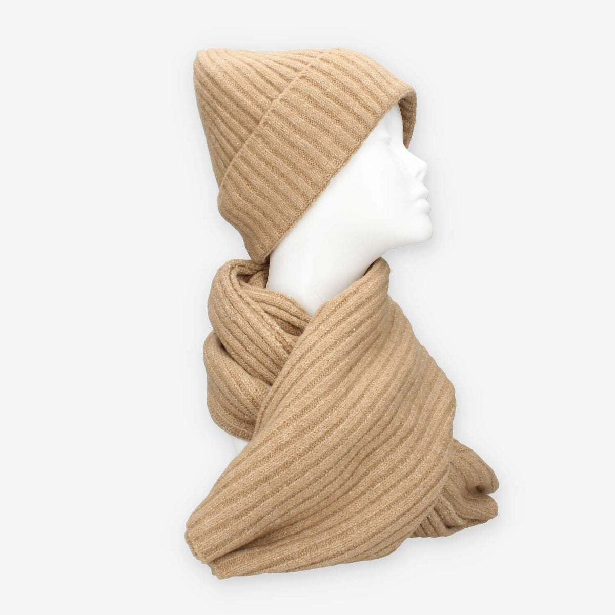 Set Invernale cappello e sciarpa Vivienne in misto lana camel
