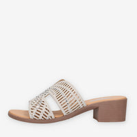 Clia Walk CHIC28-BEIGE Sandali beige scalzati con strass e tacco