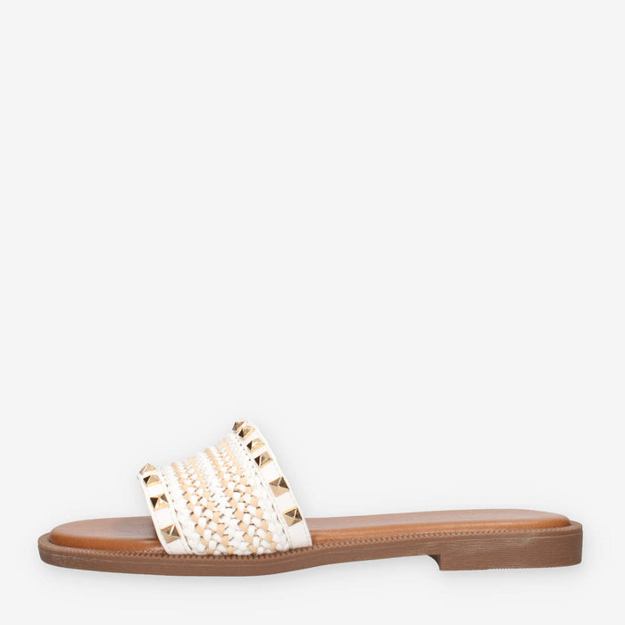 Marina Torres J41243-52-WHITE Sandali scalzati bianchi con borchie