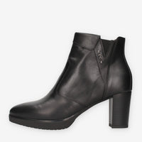 Nero Giardini I513800D-100 Stivaletti neri con tacco