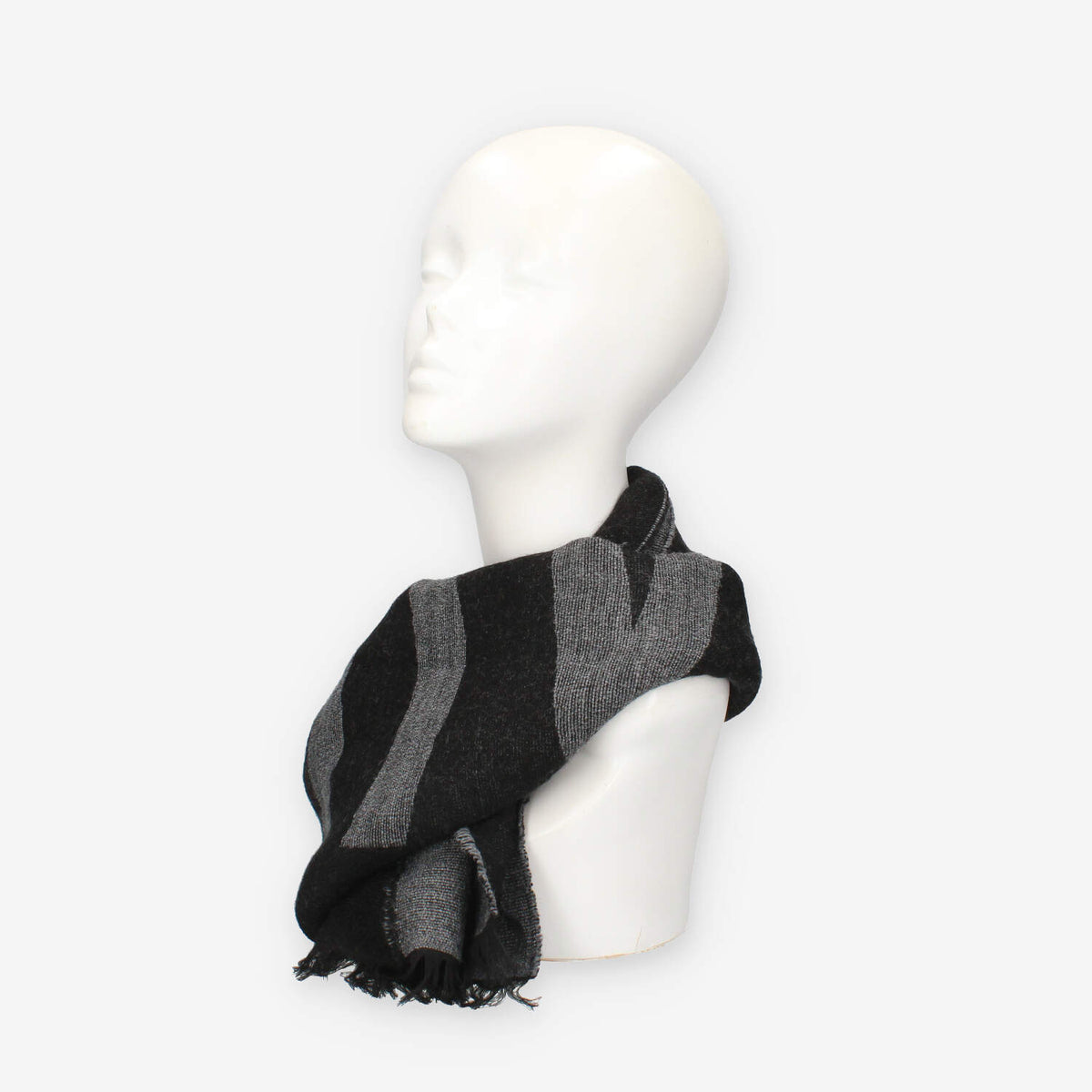 Alviero Martini Prima Classe KS579-1769-0001 Sciarpa rettangolare nera