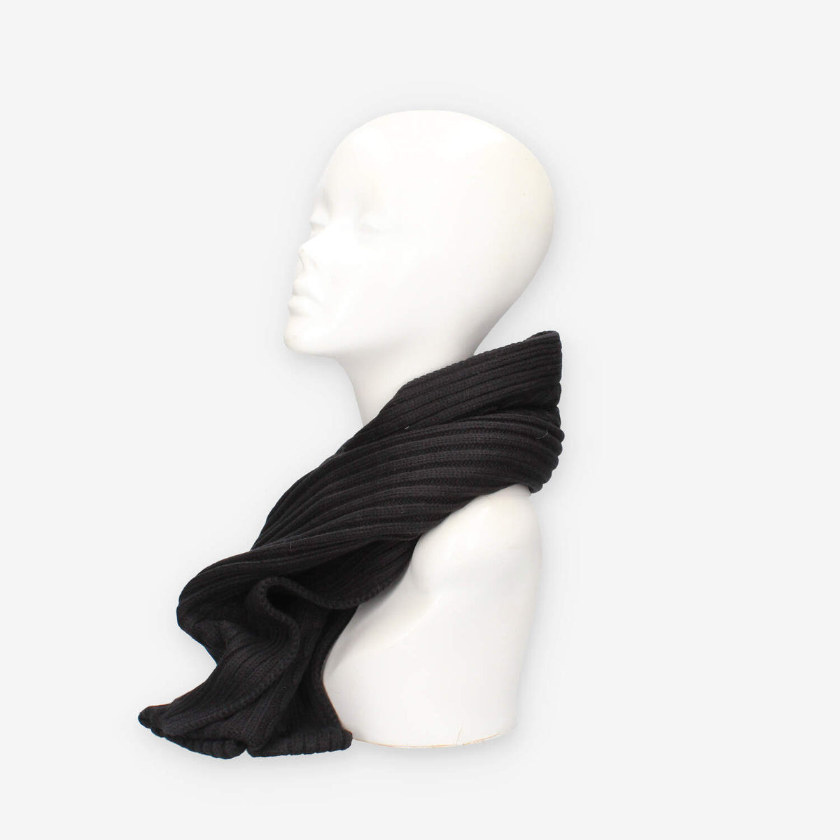 Guess AW5383-POL03-BLA KNITTED SCARF