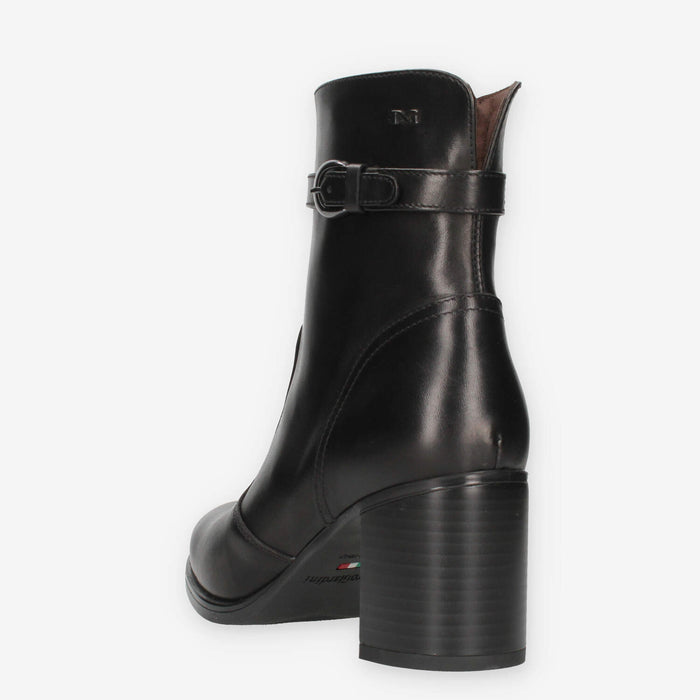 Nero Giardini I513850D-100 Stivaletti neri con tacco