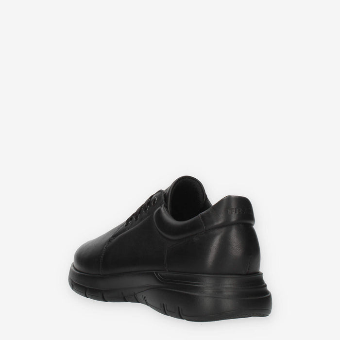 Frau Sneakers da uomo nere