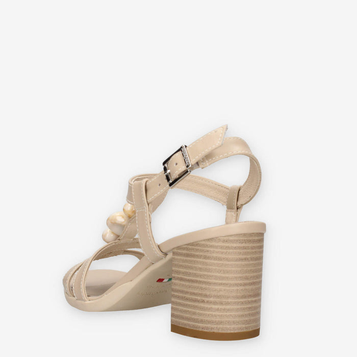 Nero Giardini E615860D-453 Sandali beige da donna