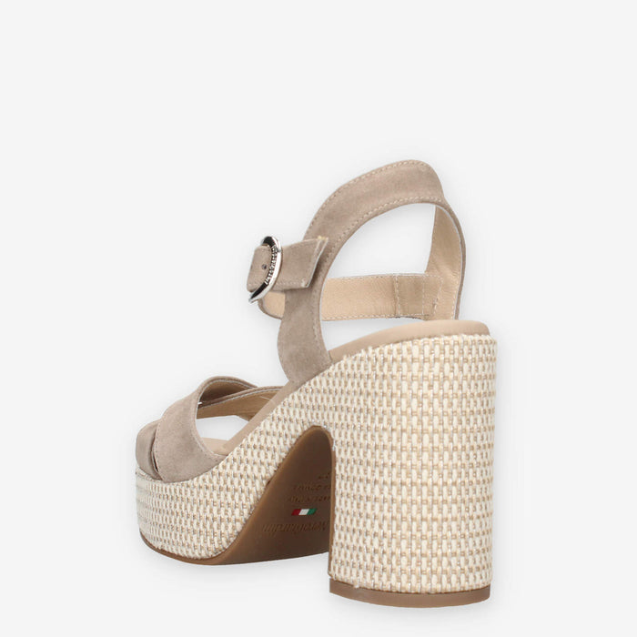 Nero Giardini E513630D-451 Sandali creta da donna con tacco