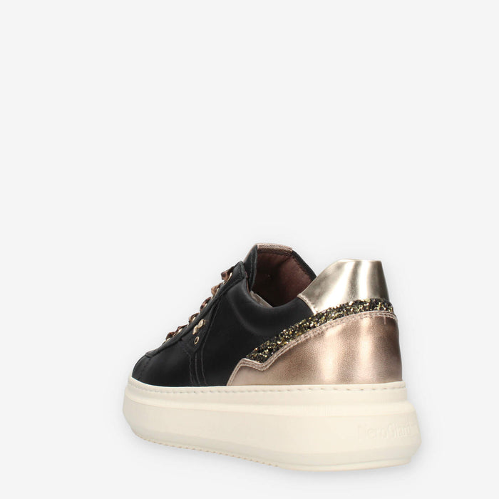 Nero Giardini I514160D-100 Sneakers nere da donna con glitter
