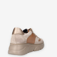 51810-CHALK Callaghan Sneakers beige da donna