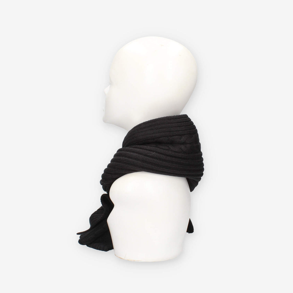 Guess AW5383-POL03-BLA KNITTED SCARF