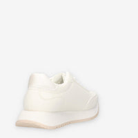 Calvin Klein V3A9-83110-1355530 Sneaker bassa allacciata off white