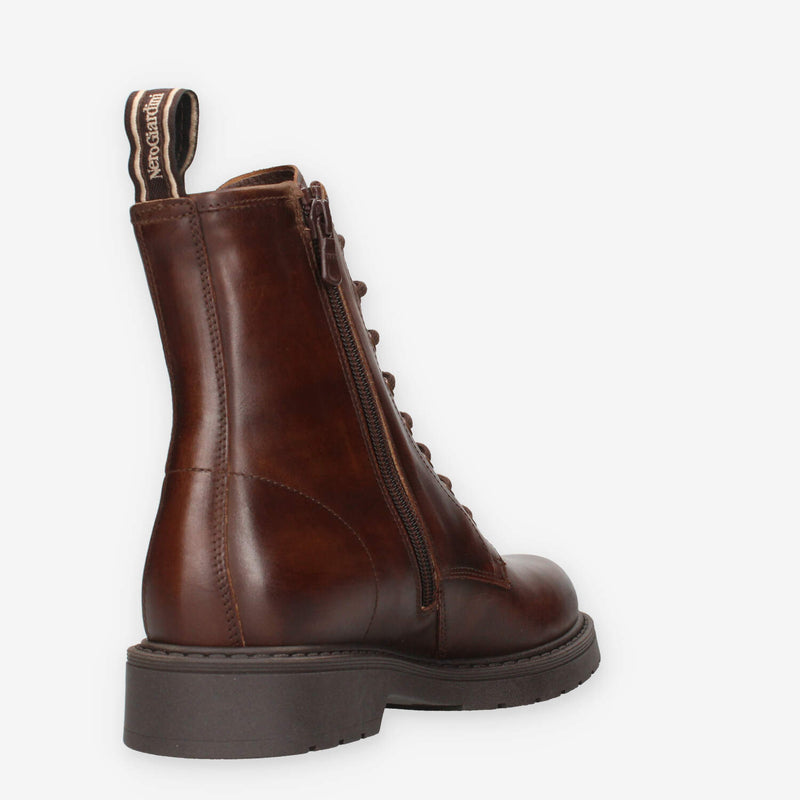 Nero Giardini I513944D-412 Anfibi marroni da donna