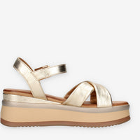 Inuovo A98018-GOLD Sandali oro con zeppetta
