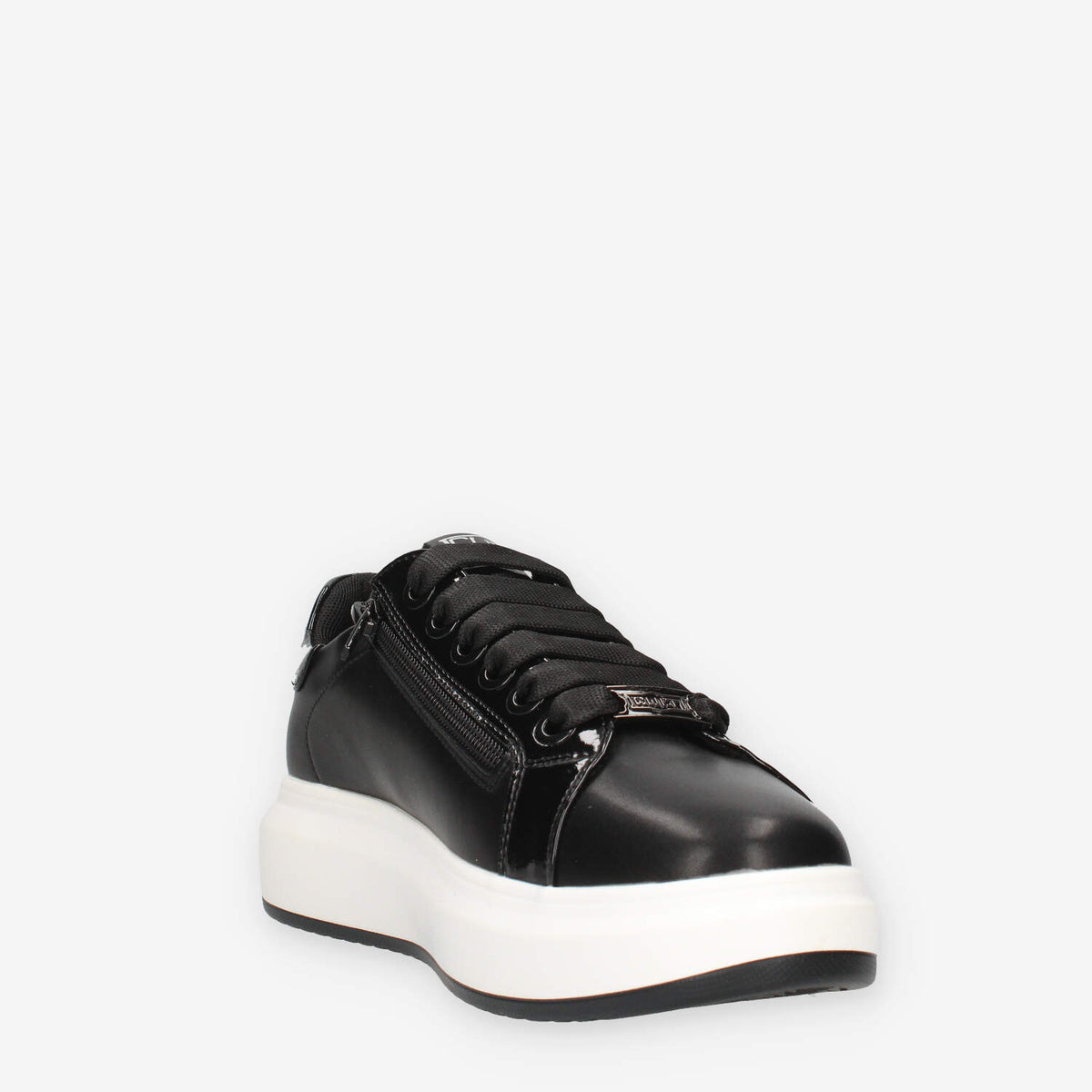 T-003-BLACK Cult Young Sneakers nere