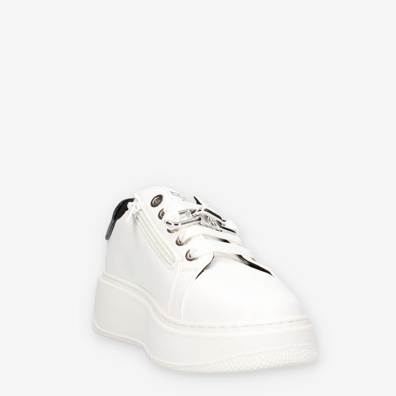 T-102-WHITE-BLACK Cult Young Sneakers bianche e nere